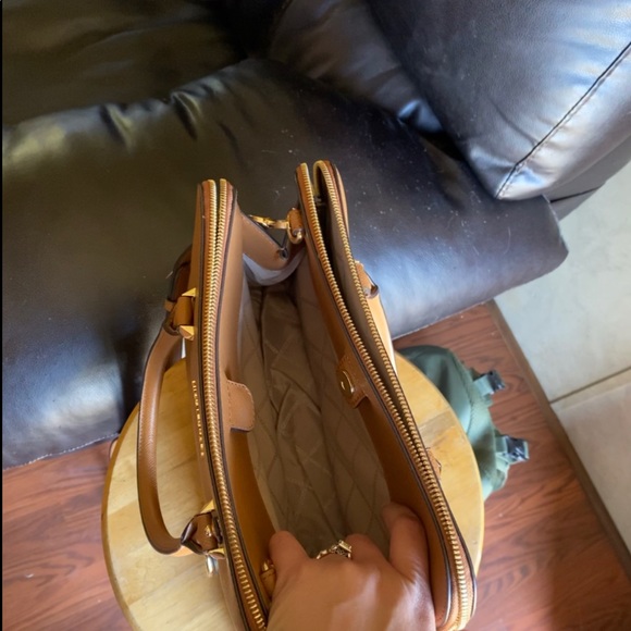 Michael Kors Houston Double Zip Leather Satchel - Picture 4 of 7